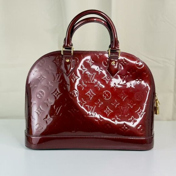 Louis Vuitton Burgundy Alma PM Bag with Classic Monogram Pattern - Picture 3 of 8